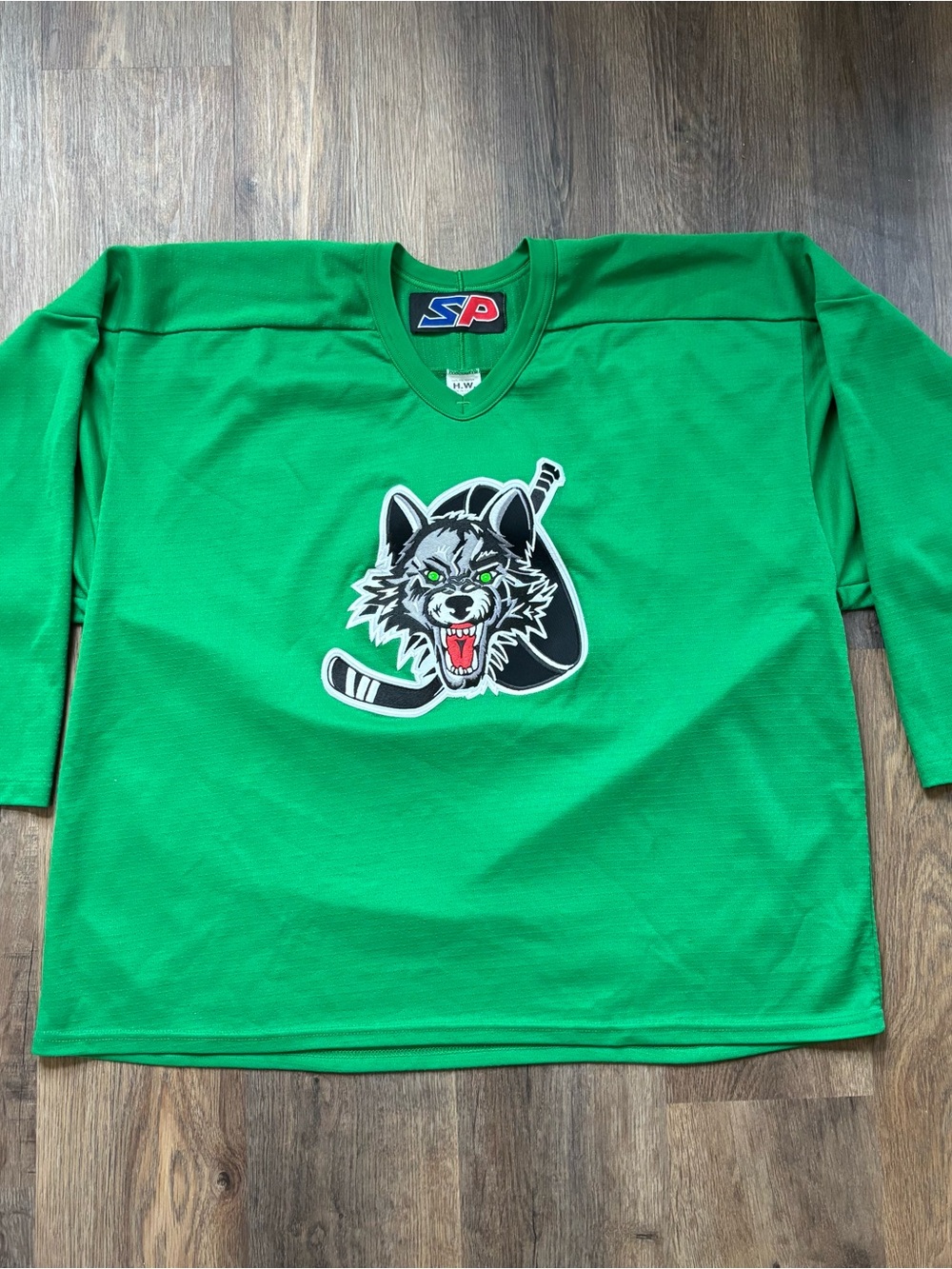 Vintage 2002 Green Chicago Wolves AHL Hockey Jersey made in Canada
